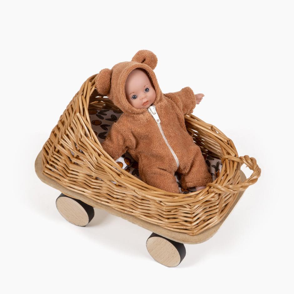 mini wicker pram with wheels 