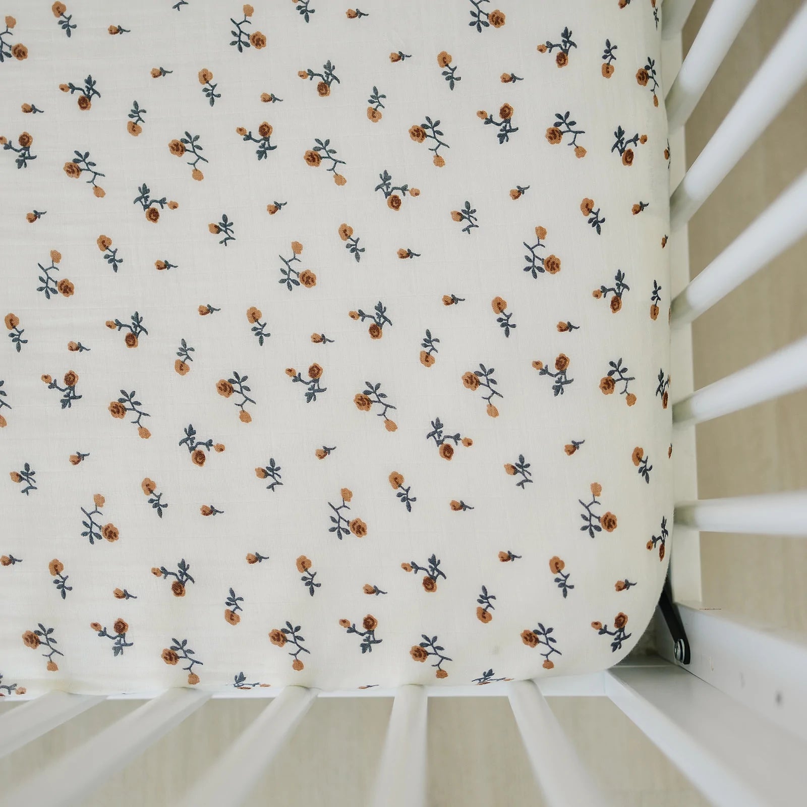 Cream crib sheets outlet